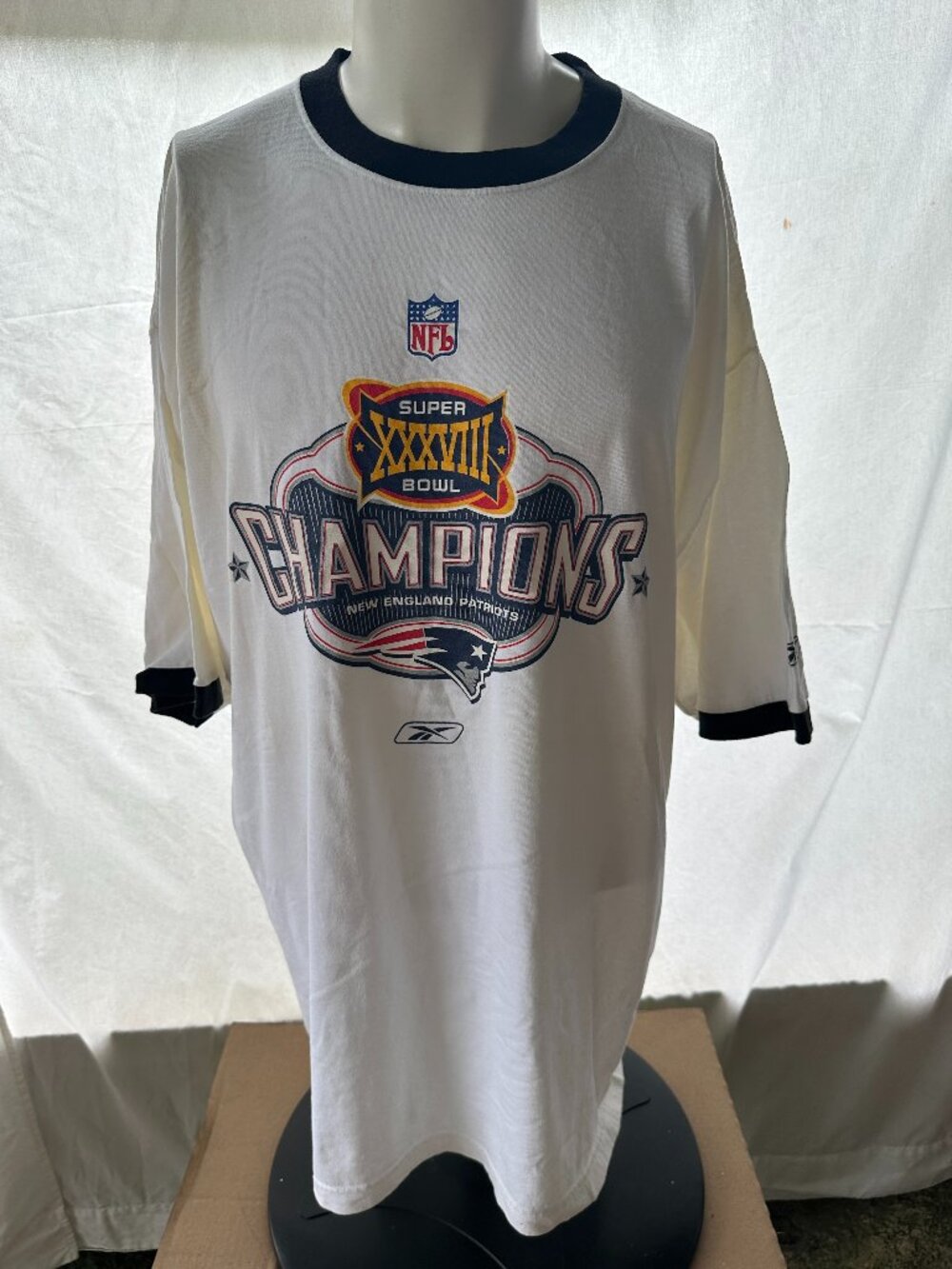 Super Bowl XXXVIII New England Patriots Men's White T Shirt 2XL Reebok Tom Brady